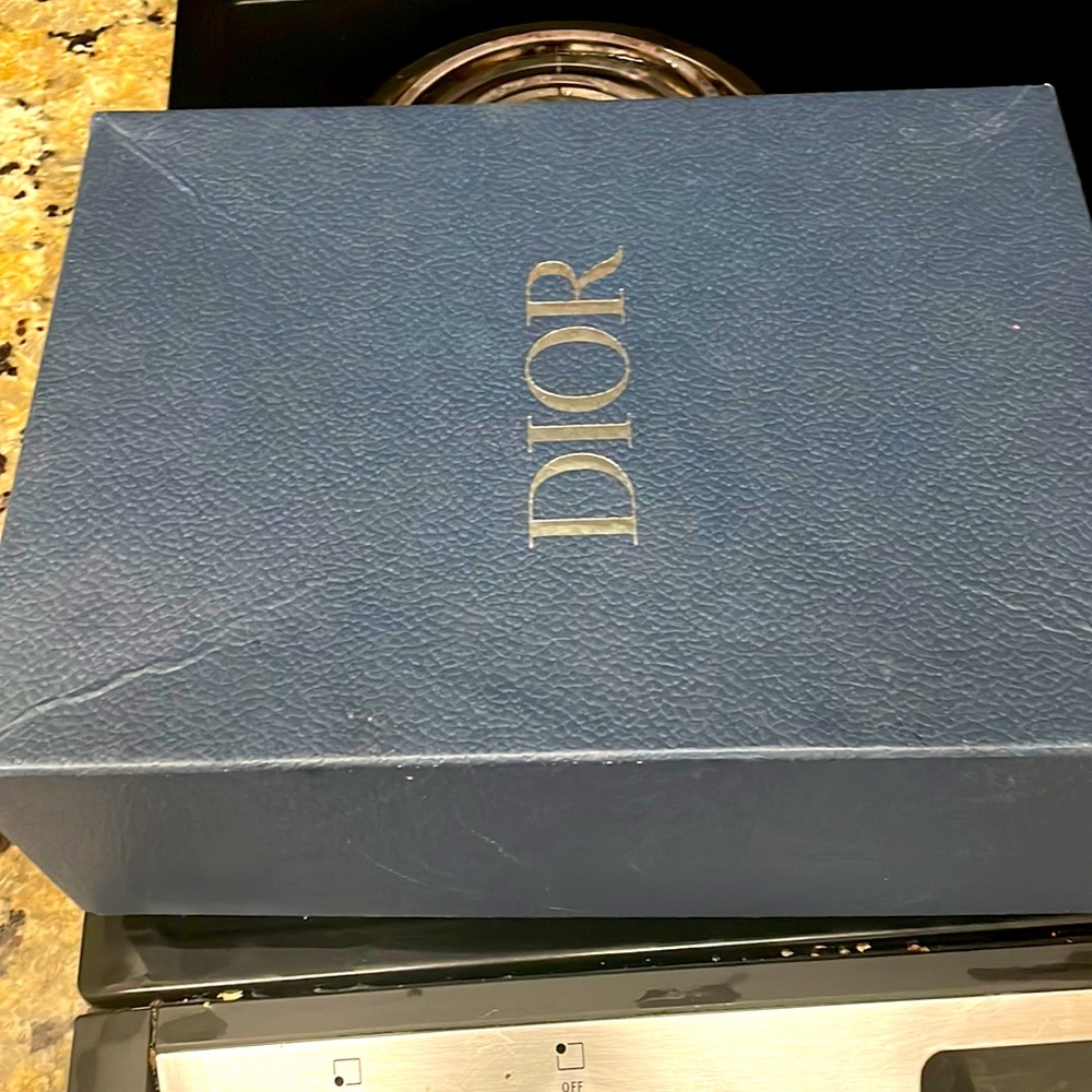 Selling Dior shoes. B22. Never wore them brand new out the box.